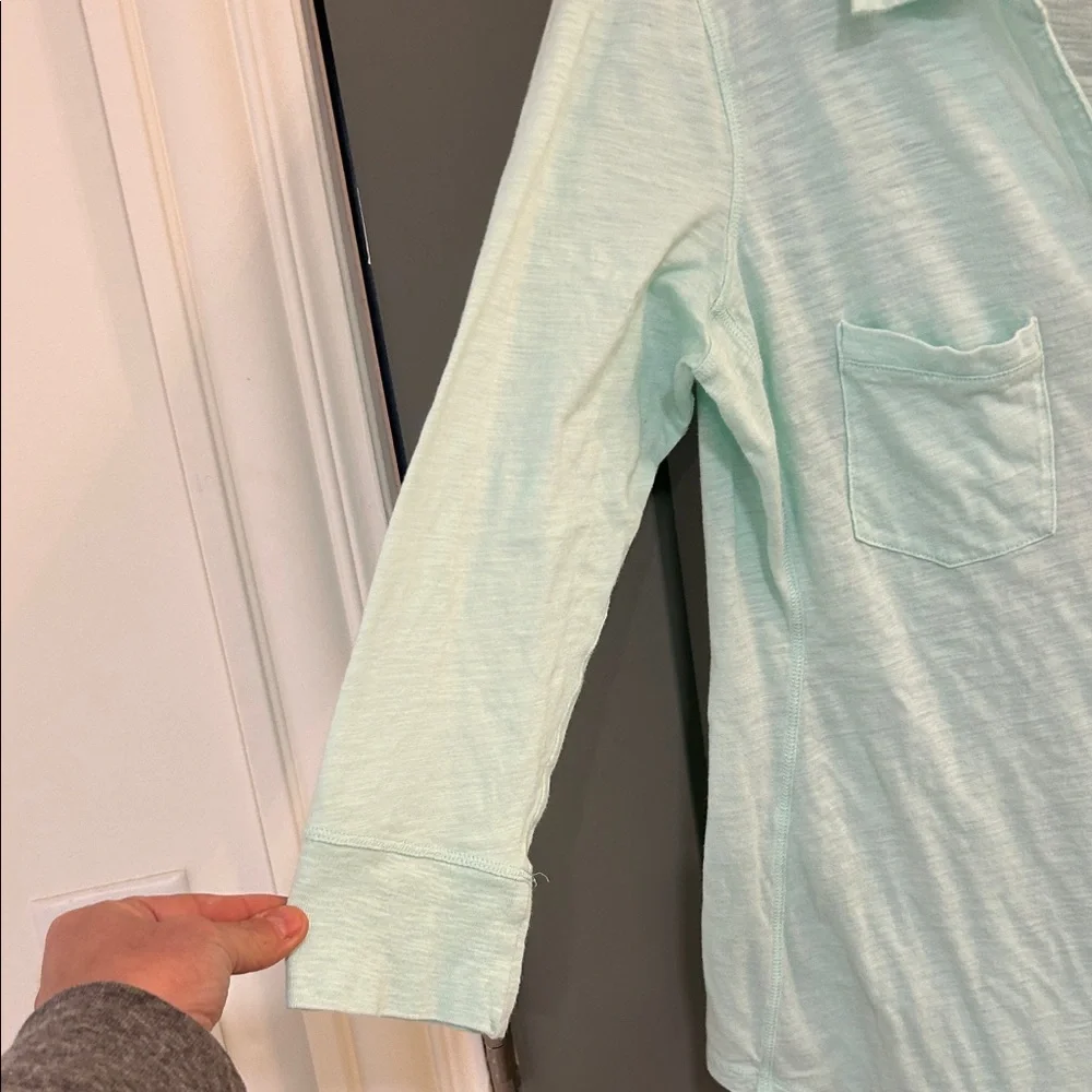EXPRESS  Women's Light Green Button-Down Shirt size large - Picture 4 of 5